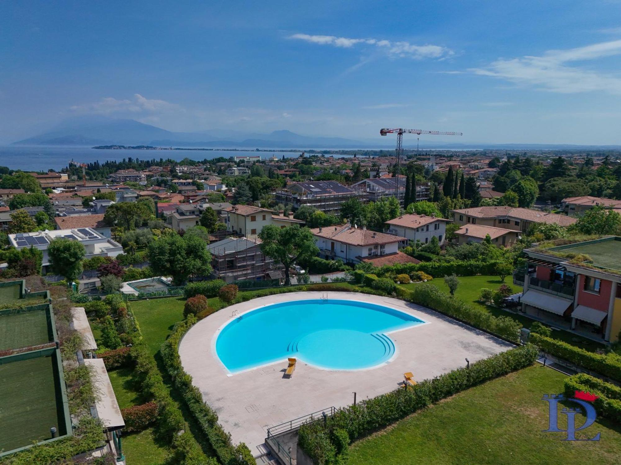 Desenzanoloft Official Partner Marriott Homes & Villas -Butterfly And 5 Pools Family Apartment Дезенцано-дель-Гарда Екстер'єр фото